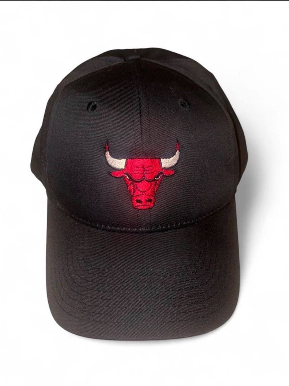 Chicago Bulls Black Hat Adjustable Like New